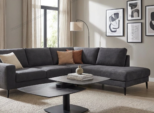 Table basse en céramique : élégance et résistance pour un salon baulois